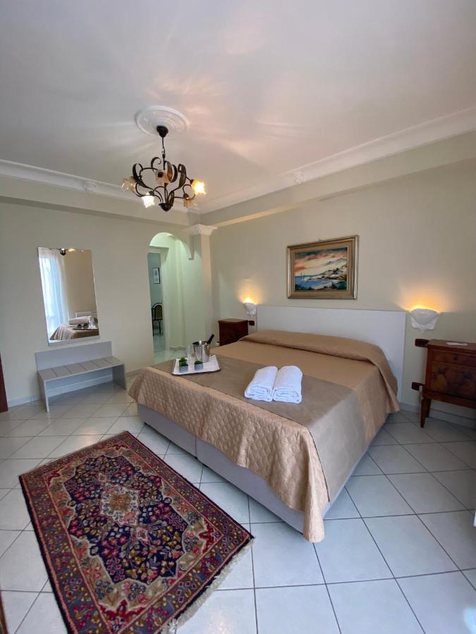 Scala Dei Turchi Palace Suites 레알몬테 외부 사진